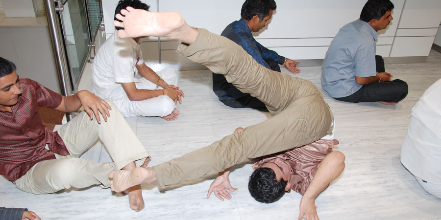 GSSY practitioners undergoing Automatic Yogic Movements