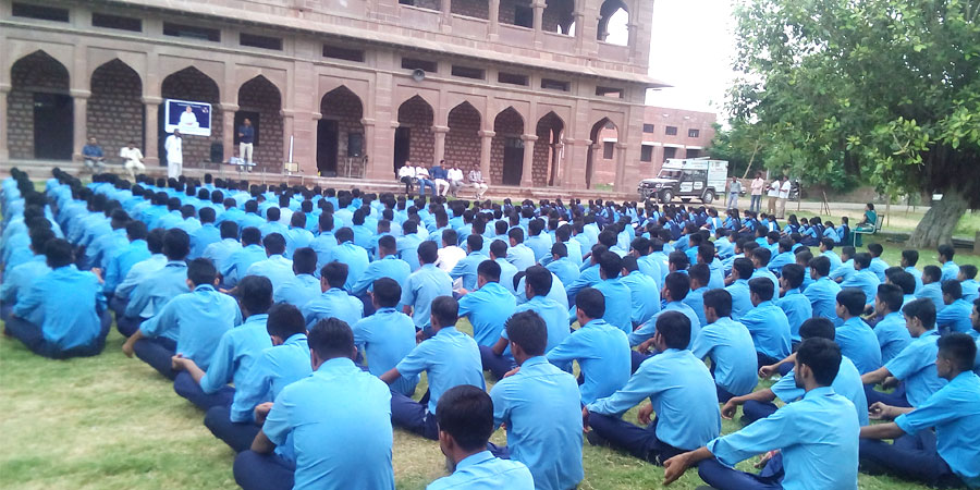 चोपासनी सीनियर सेकेंडरी स्कूल, जोधपुर के लिए जून’2016 में ध्यान शिविर का आयोजन किया गया।