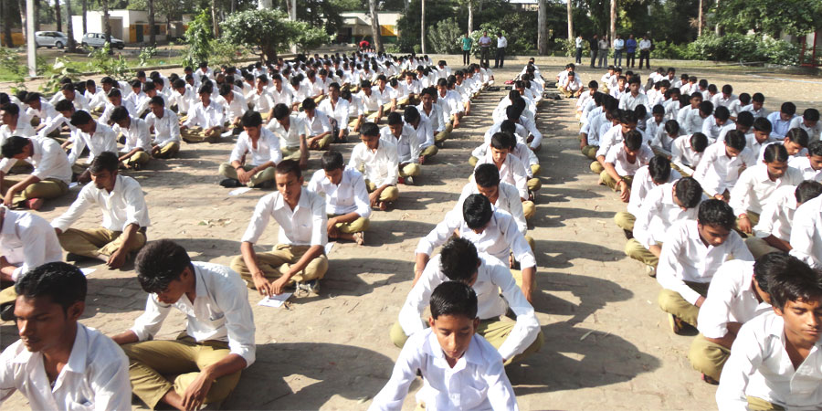 AVSK Activities organized in Government Senior Secondary School, Greater Noida, UP on November'2013